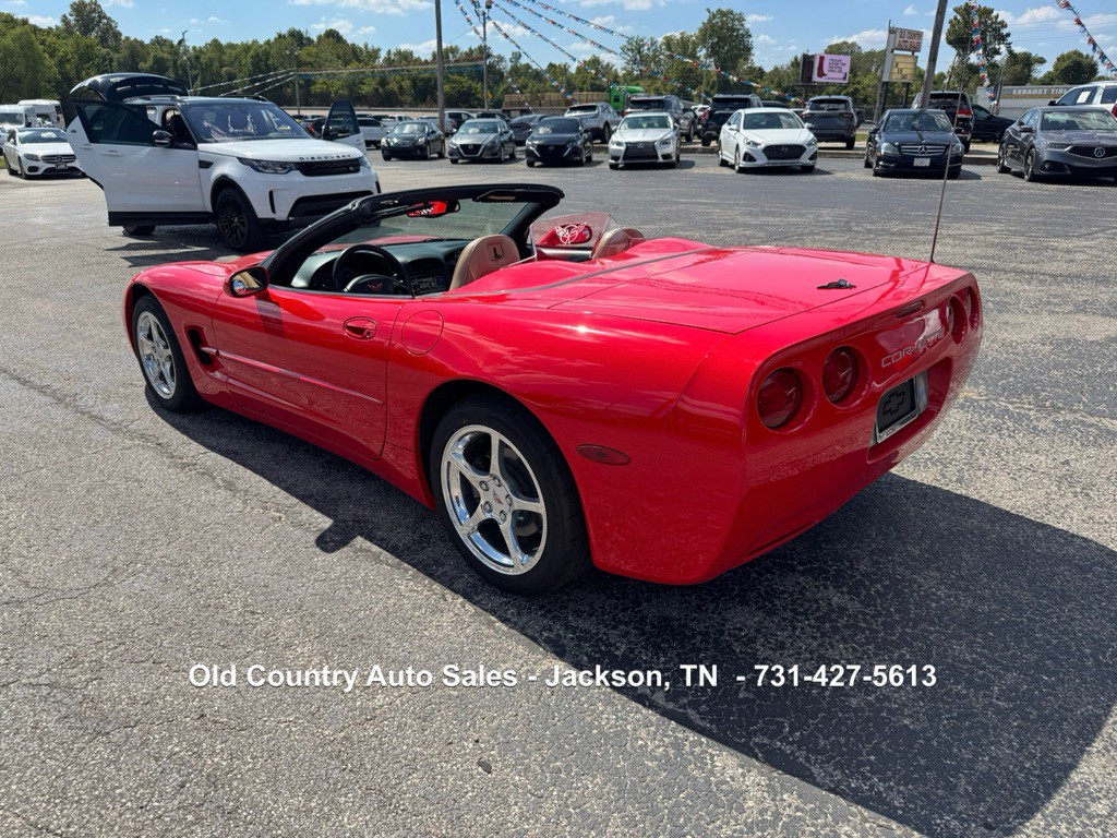 2001 Chevrolet Corvette Image 8