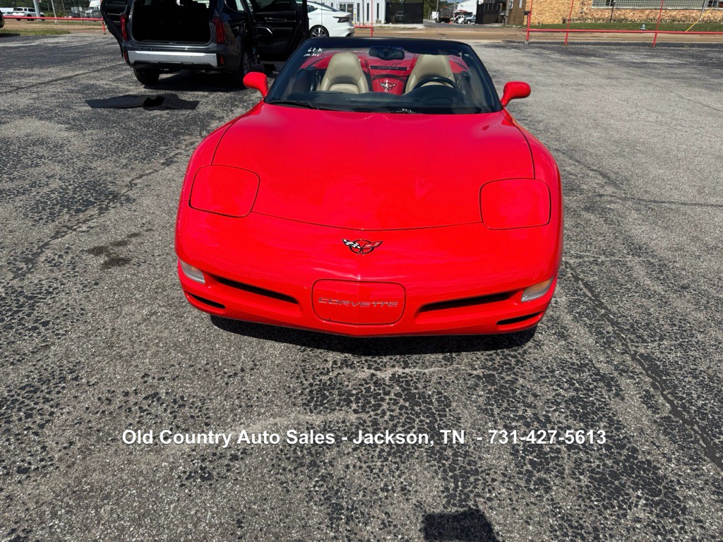 2001 Chevrolet Corvette Image 11