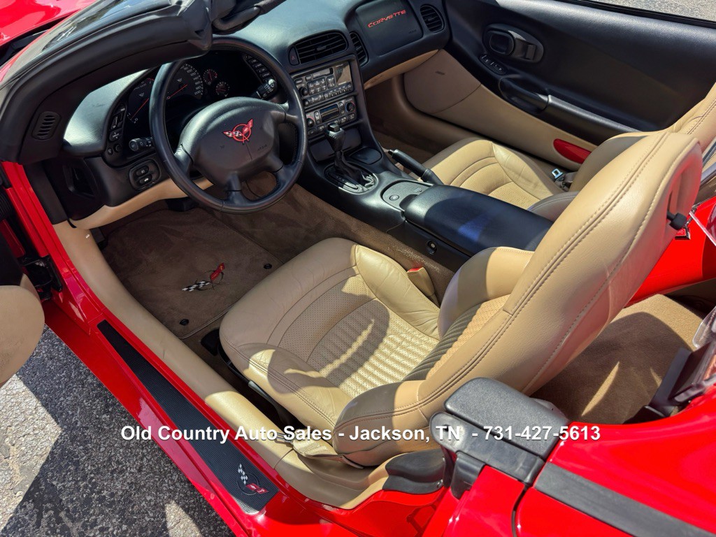 2001 Chevrolet Corvette Image 19