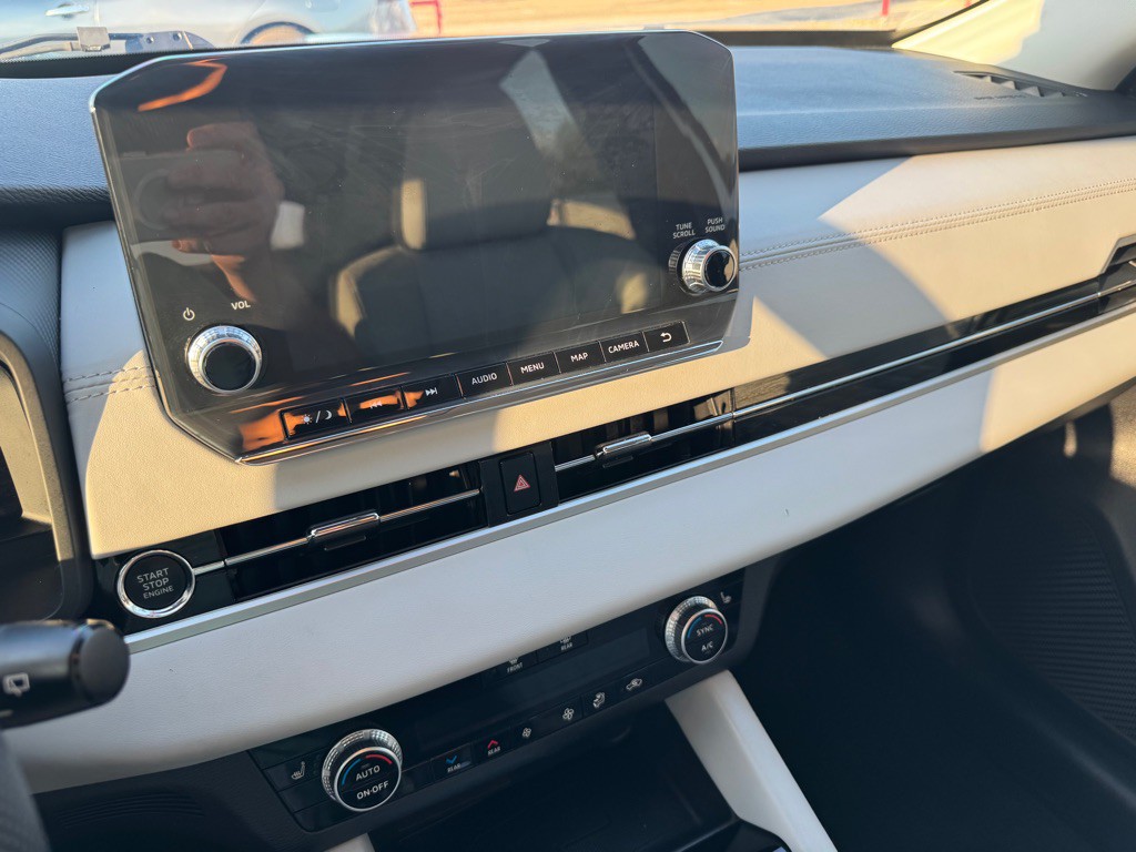 2022 Mitsubishi Outlander Image 22