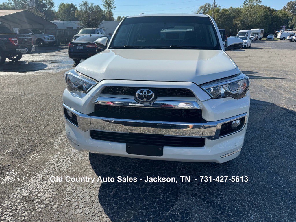 2018 Toyota 4Runner Image 3