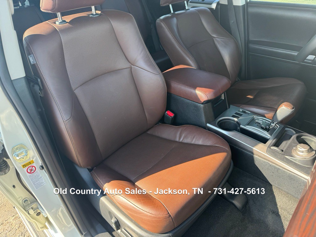 2018 Toyota 4Runner Image 13