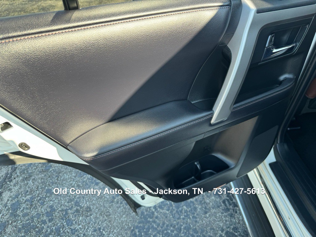 2018 Toyota 4Runner Image 14
