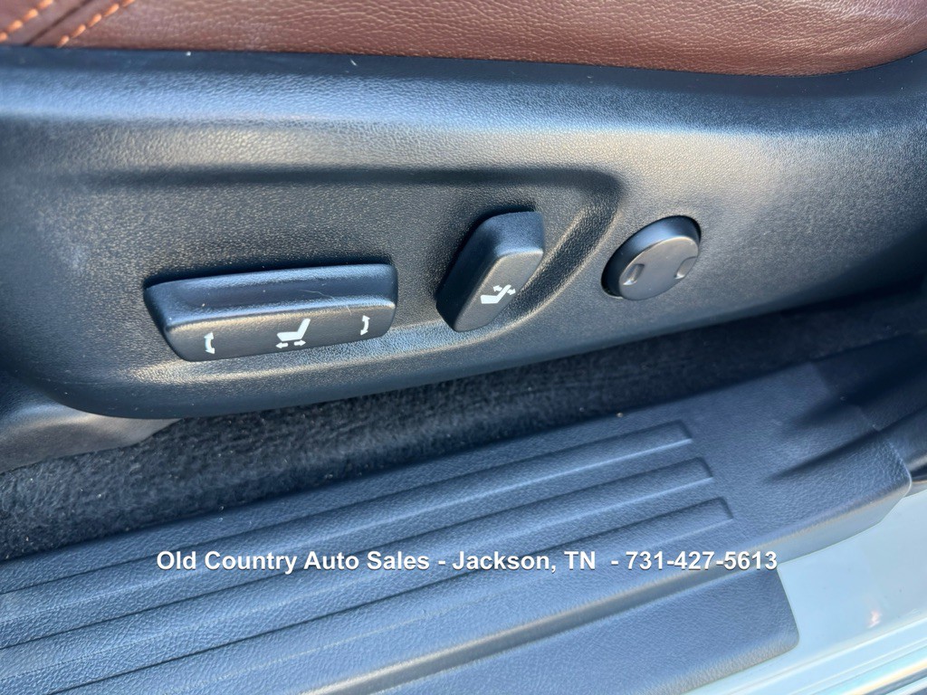 2018 Toyota 4Runner Image 18