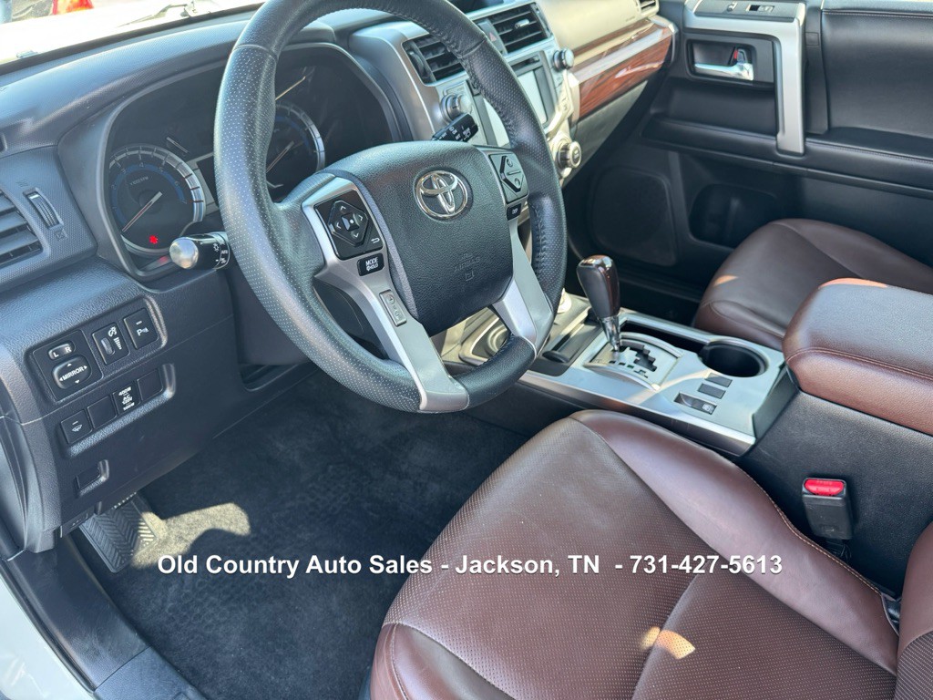 2018 Toyota 4Runner Image 19