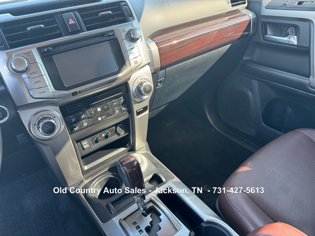 2018 Toyota 4Runner Image 22