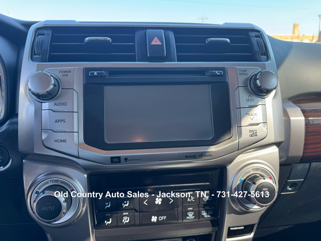 2018 Toyota 4Runner Image 23