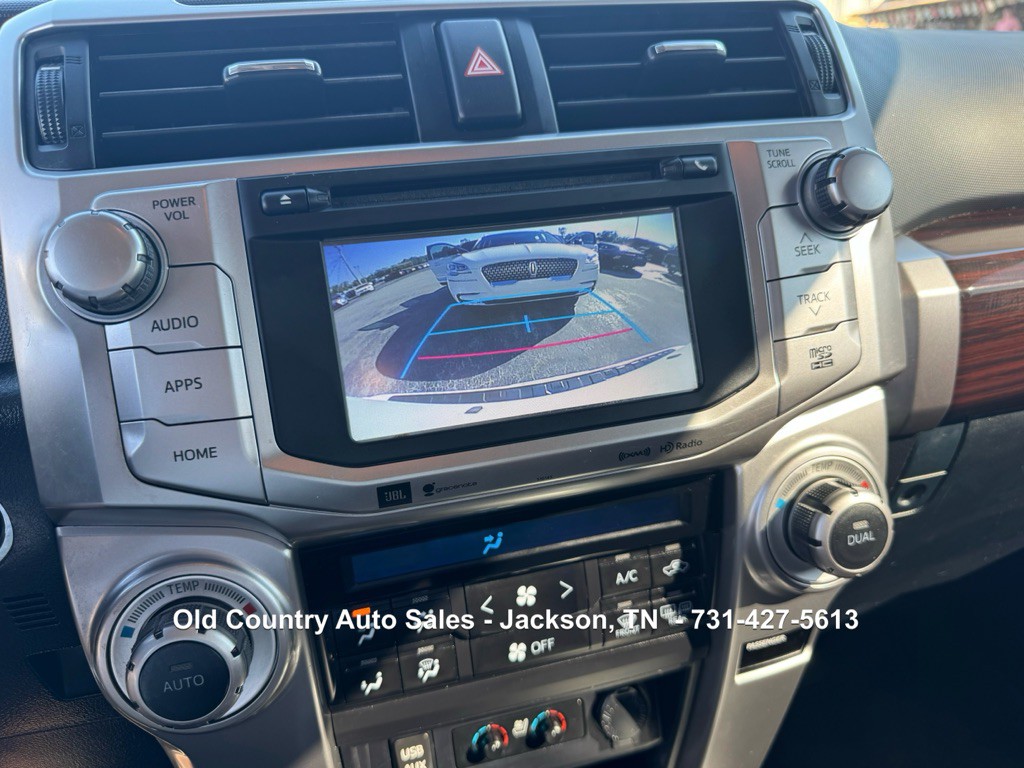 2018 Toyota 4Runner Image 28