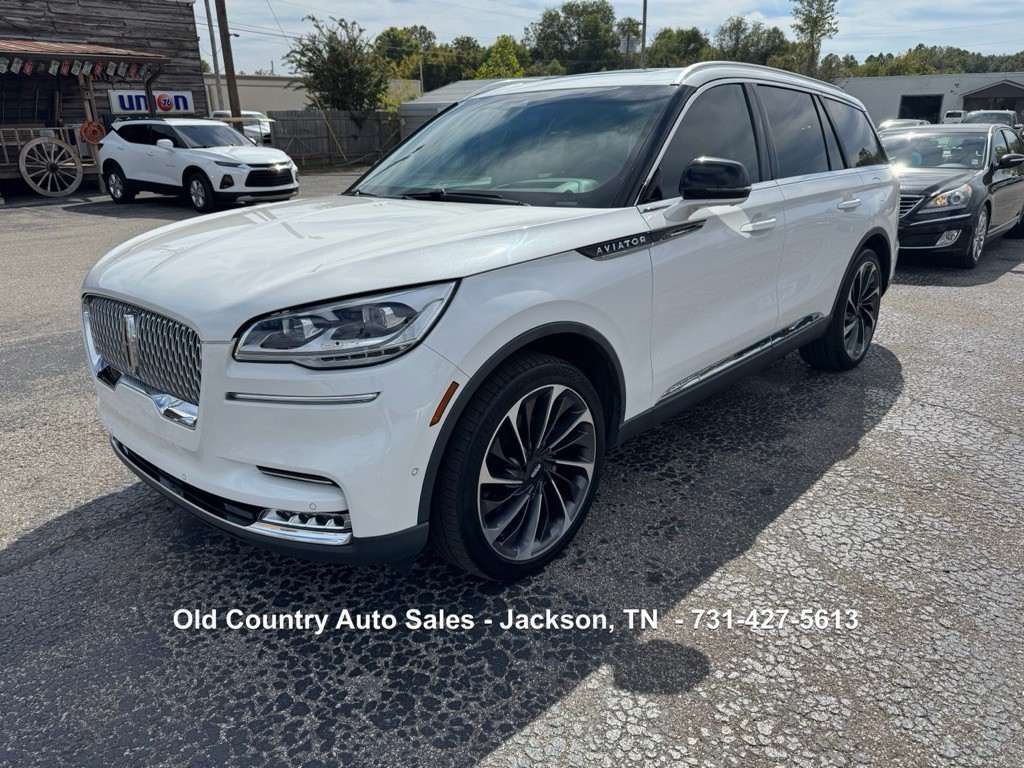 2020 Lincoln Aviator Image 2