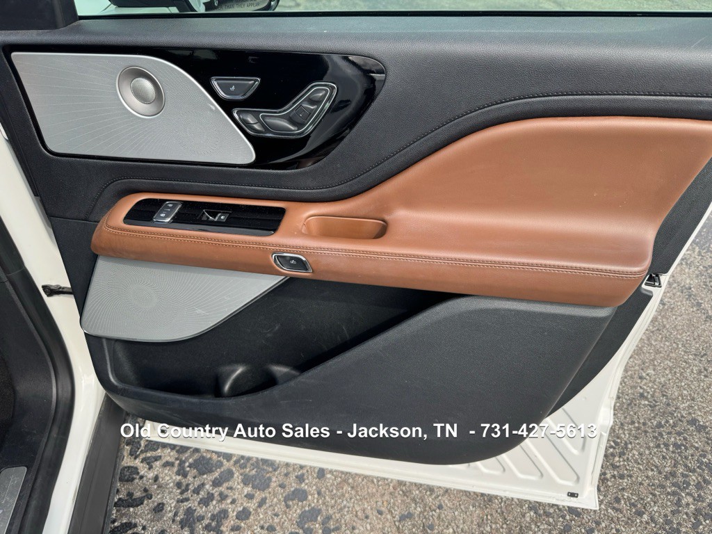2020 Lincoln Aviator Image 23