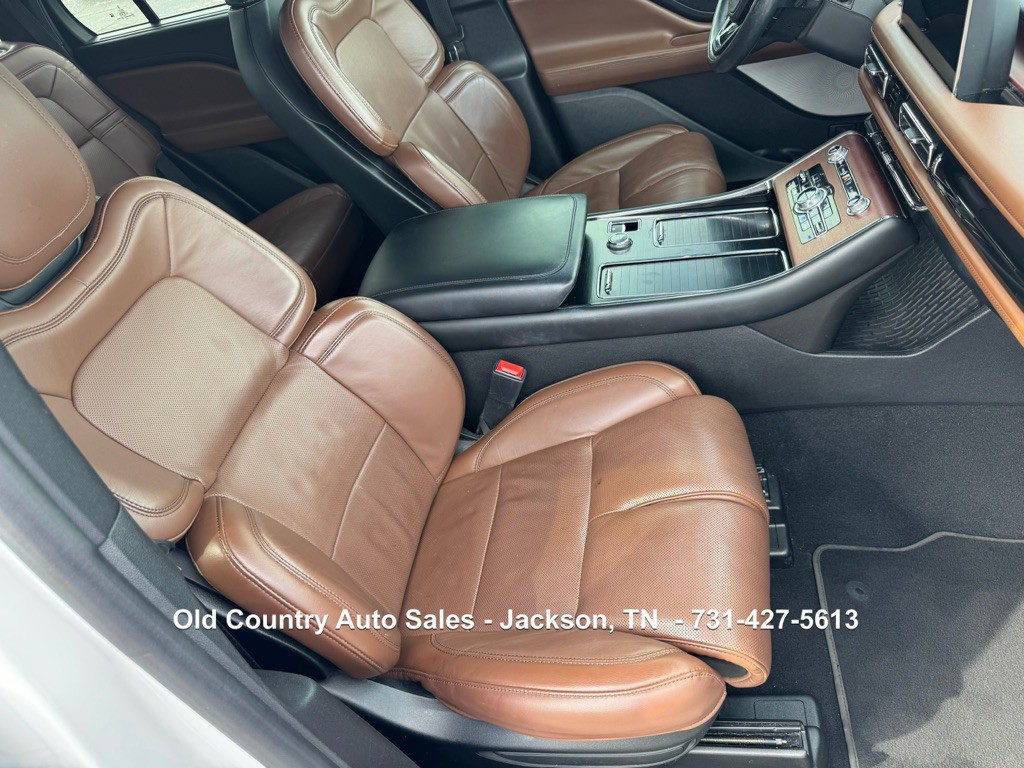 2020 Lincoln Aviator Image 28