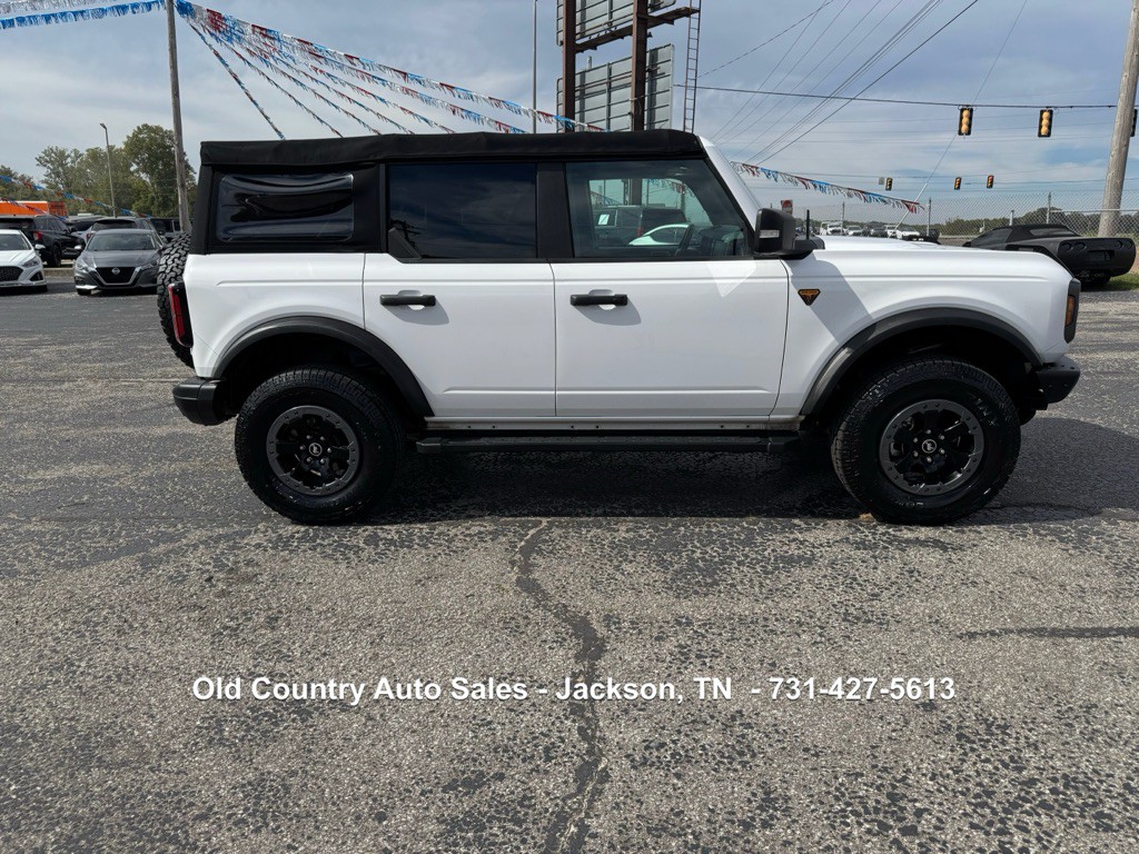 2021 Ford Bronco Image 8