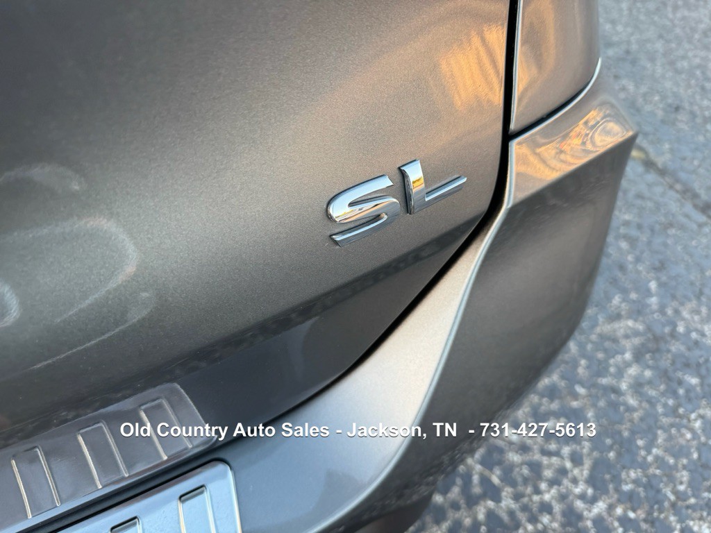 2018 Nissan Rogue Image 12
