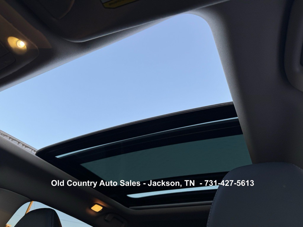 2018 Nissan Rogue Image 32
