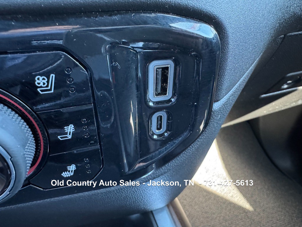 2025 Chevrolet Silverado 1500 Image 101