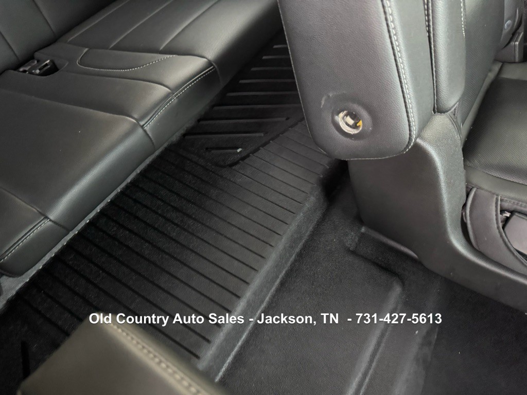 2016 Chevrolet Tahoe Image 16