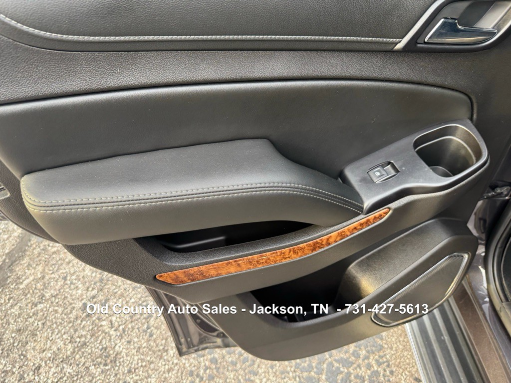 2016 Chevrolet Tahoe Image 25