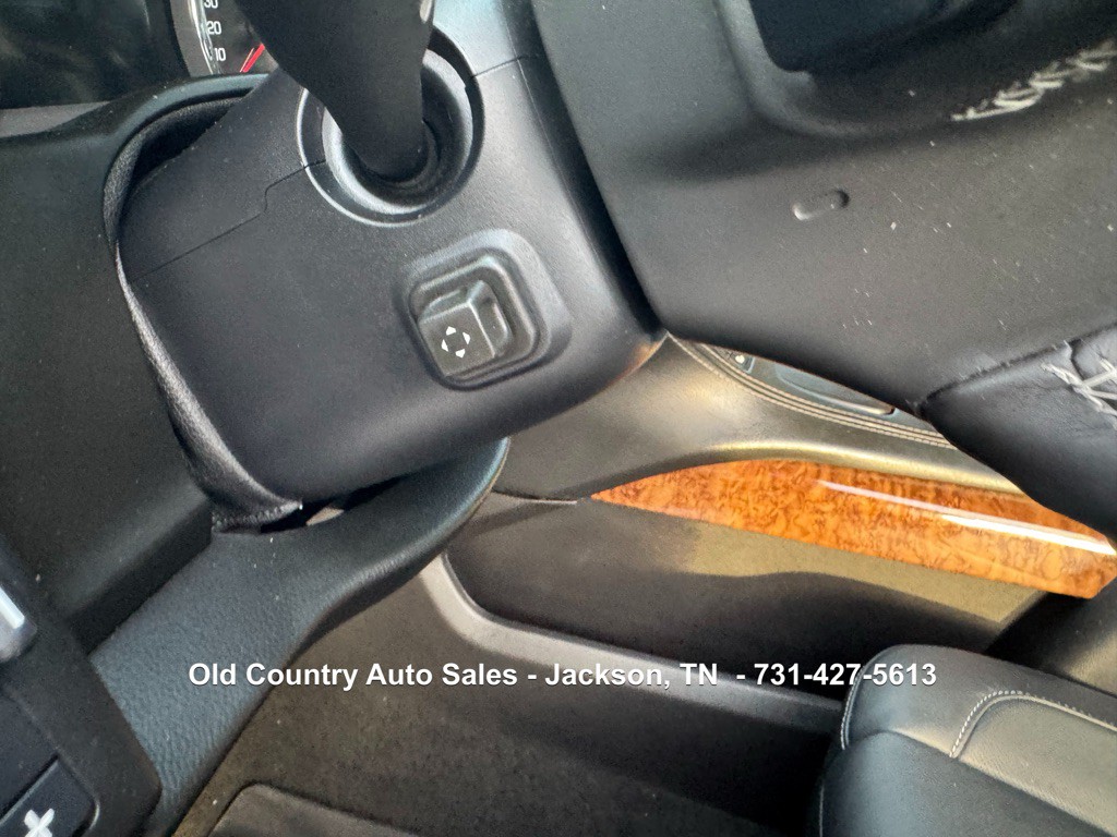 2016 Chevrolet Tahoe Image 32