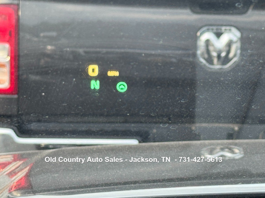 2016 Chevrolet Tahoe Image 33