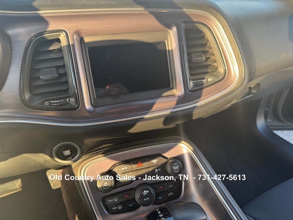 2018 Dodge Challenger Image 21