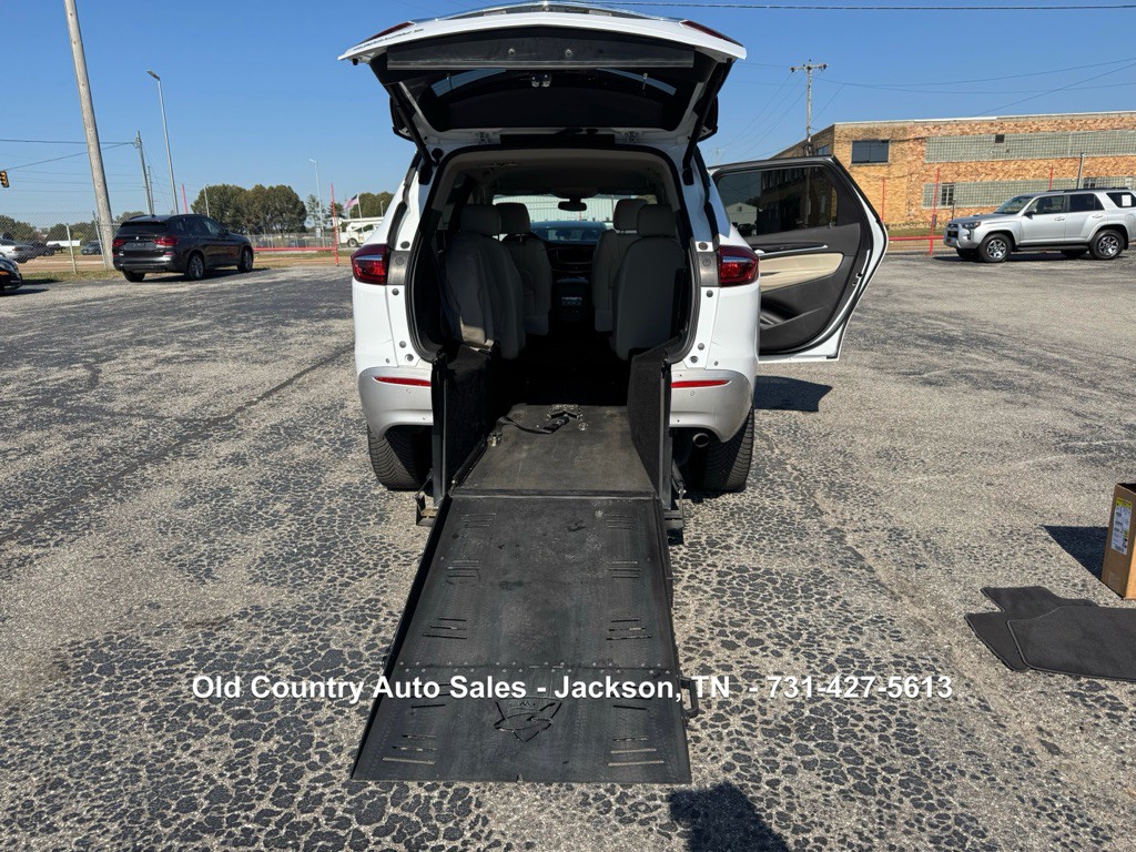 2020 Buick Enclave Image 19