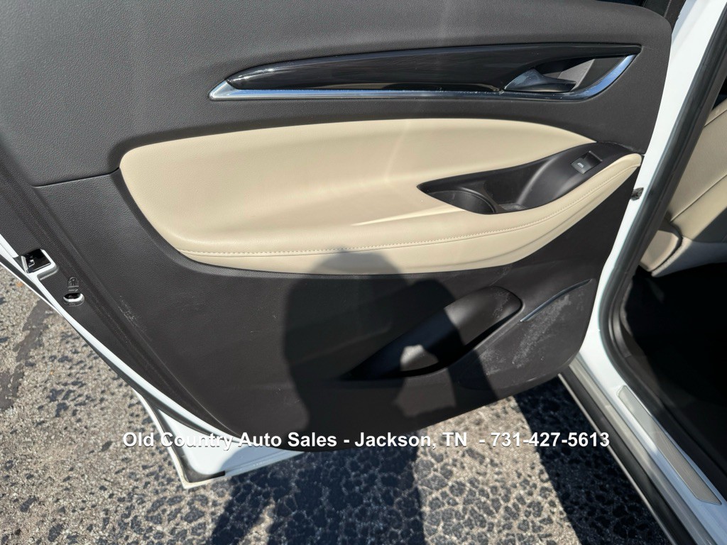 2020 Buick Enclave Image 38