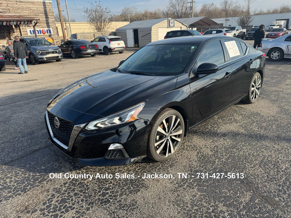 2022 Nissan Altima Image 2