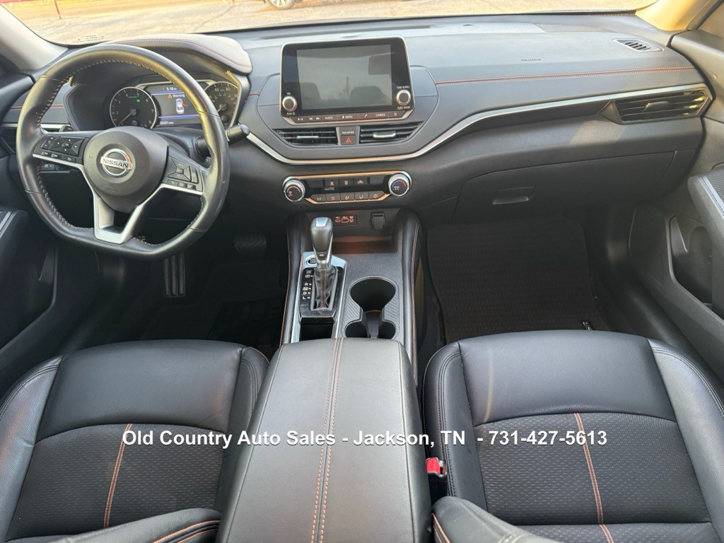 2022 Nissan Altima Image 12