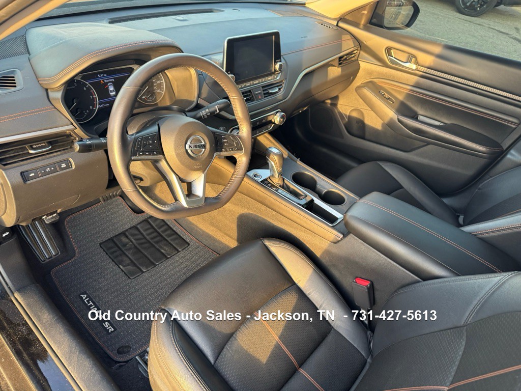 2022 Nissan Altima Image 21