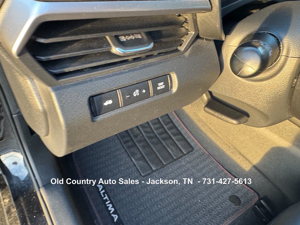 2022 Nissan Altima Image 23