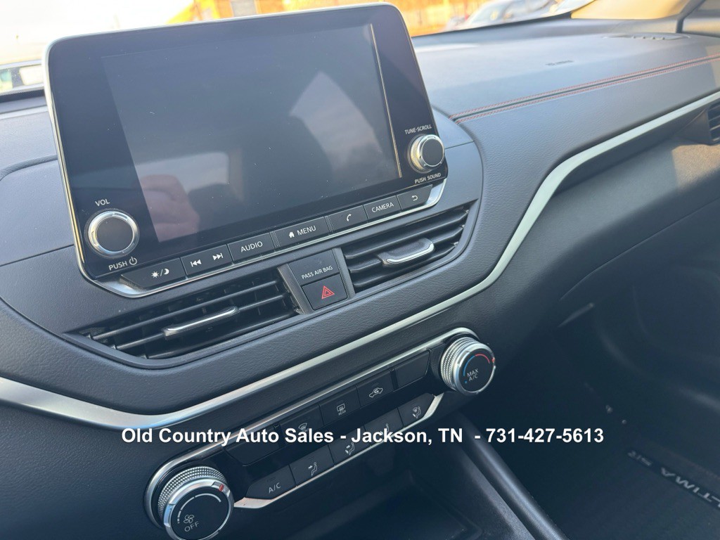 2022 Nissan Altima Image 27