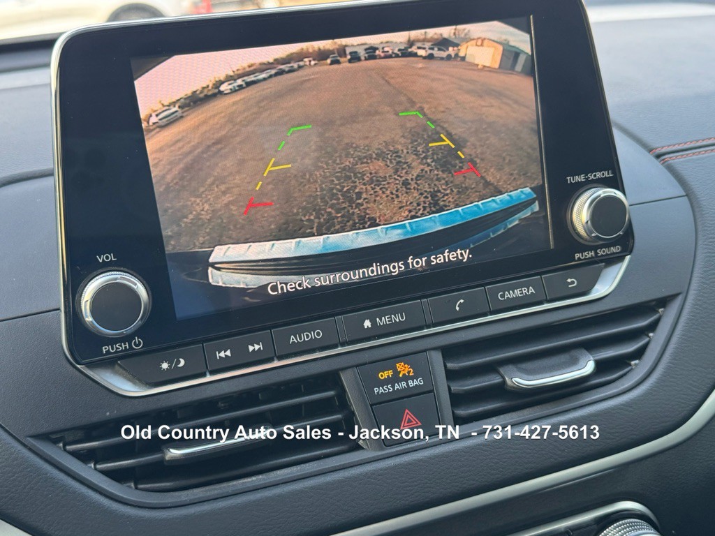 2022 Nissan Altima Image 32