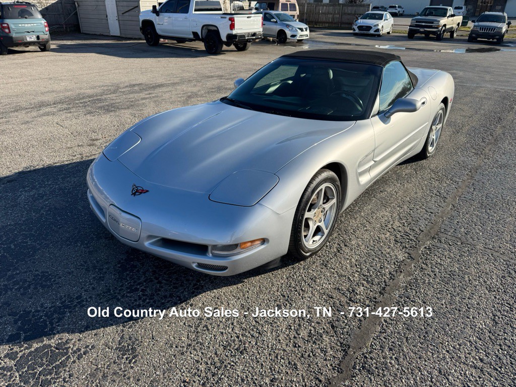 2000 Chevrolet Corvette Image 2