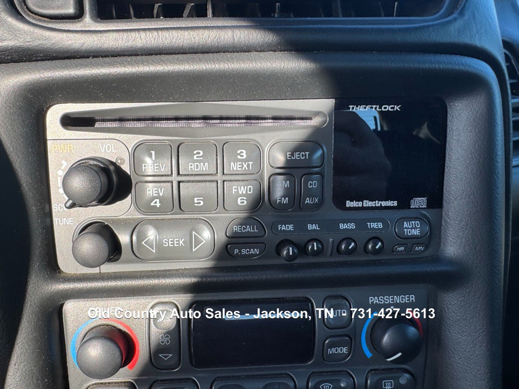 2000 Chevrolet Corvette Image 28