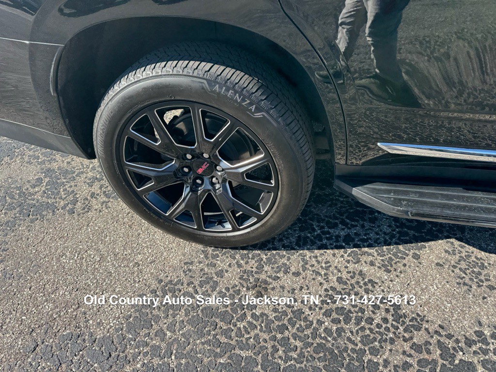 2022 GMC Yukon Image 14