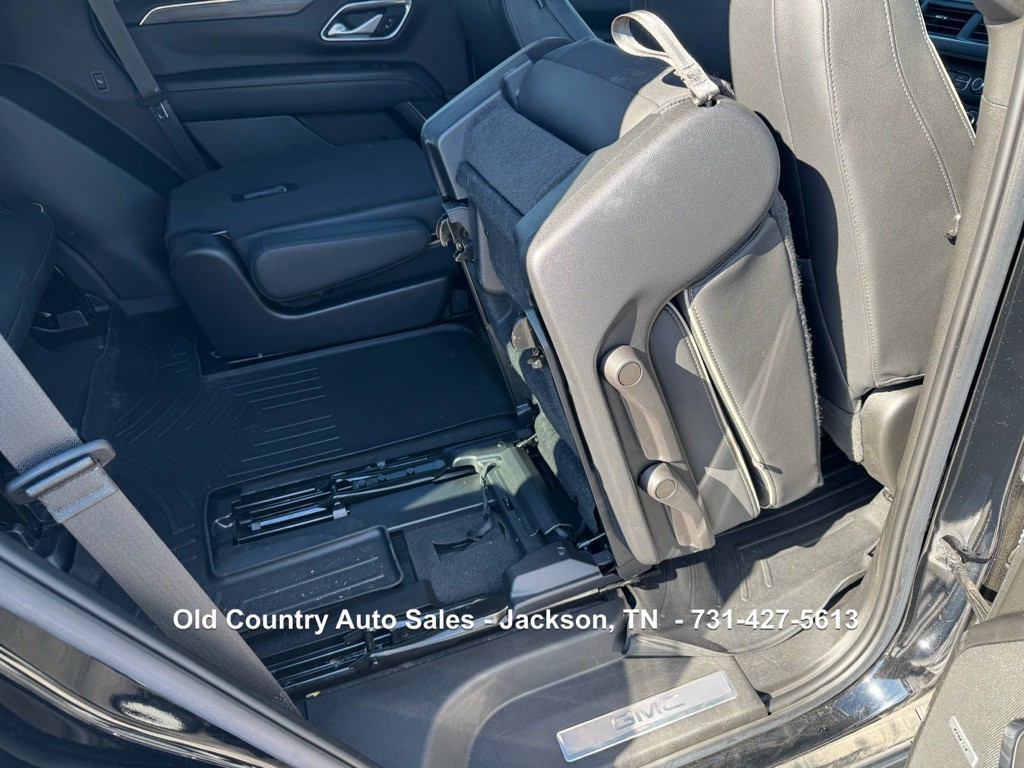 2022 GMC Yukon Image 25