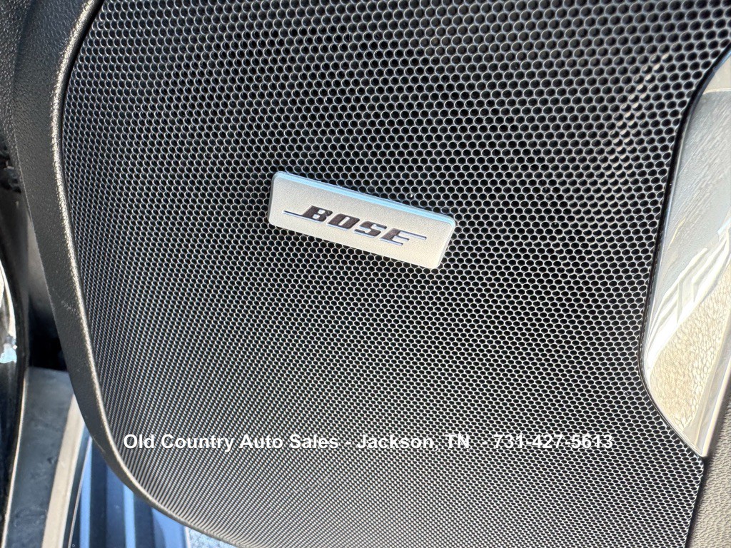 2022 GMC Yukon Image 38