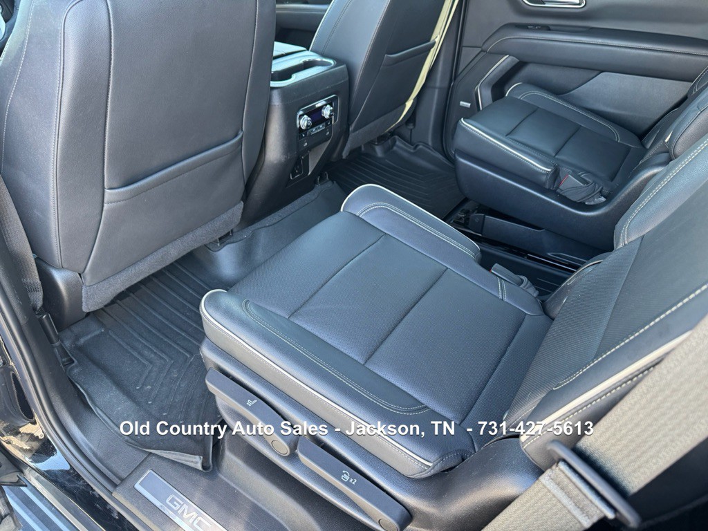 2022 GMC Yukon Image 42