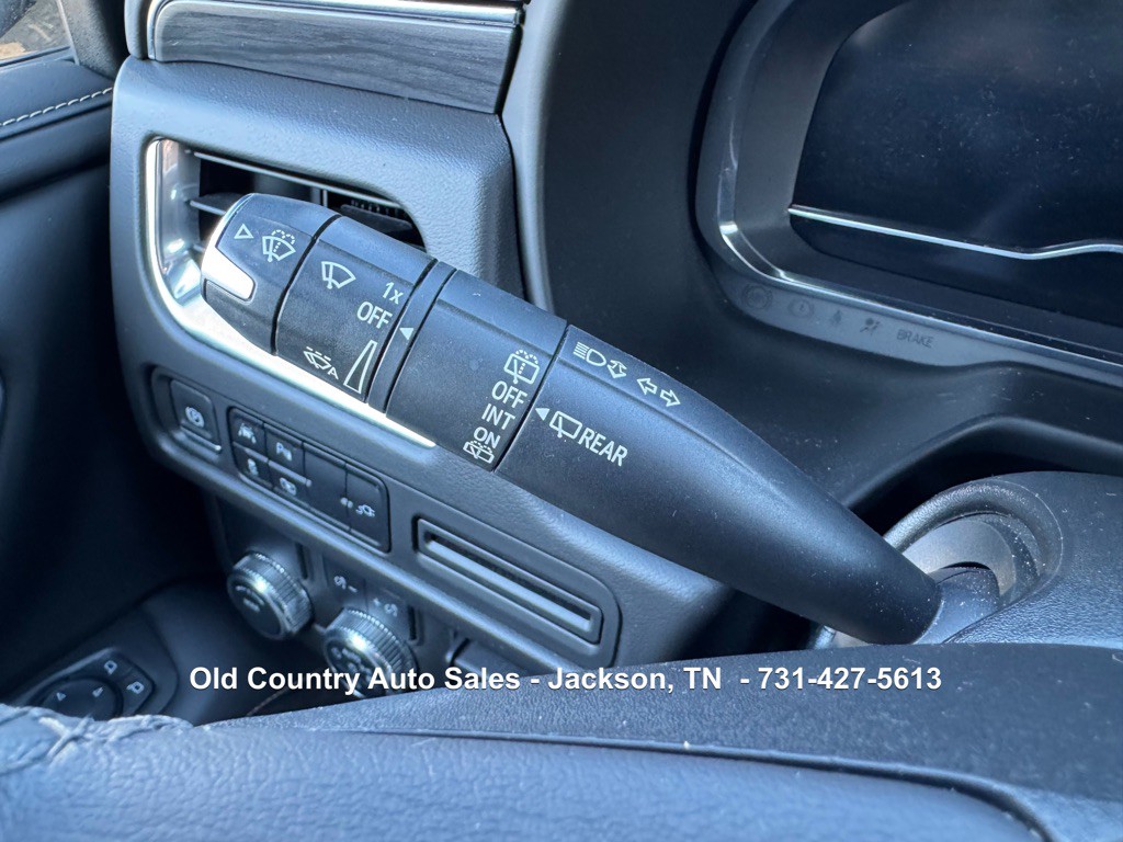 2022 GMC Yukon Image 54