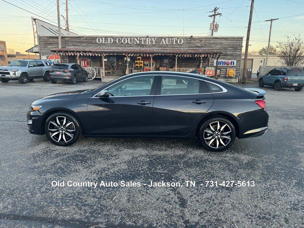 2023 Chevrolet Malibu Image 1