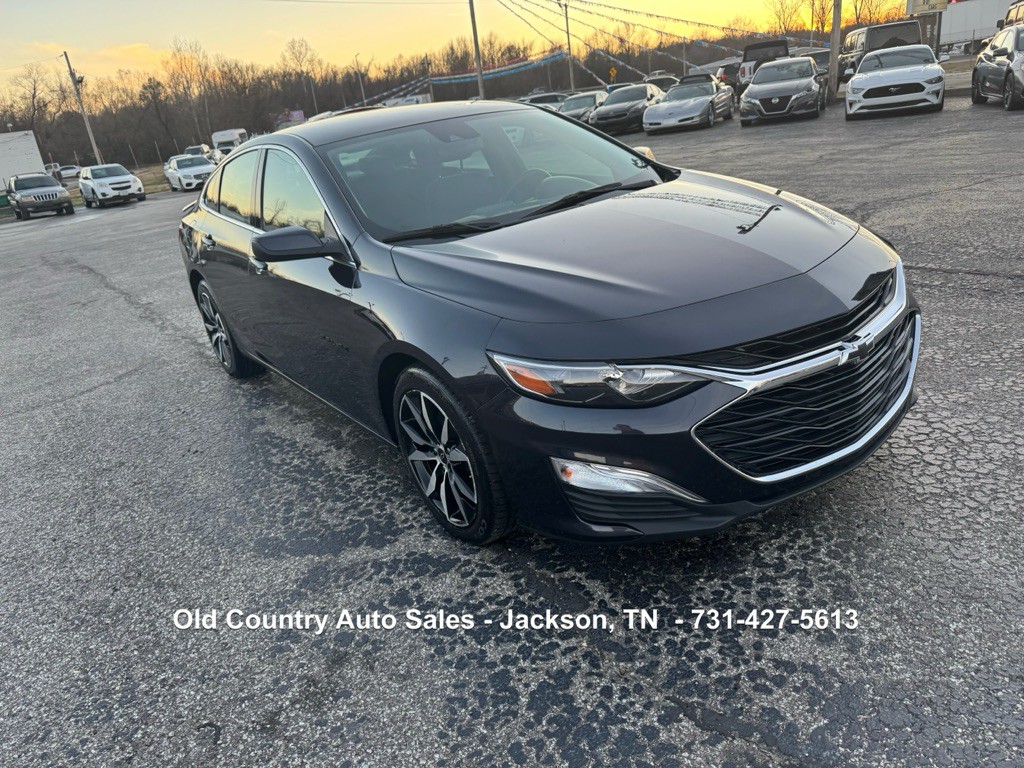 2023 Chevrolet Malibu Image 3