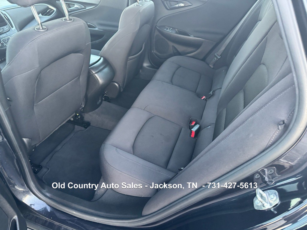 2023 Chevrolet Malibu Image 8