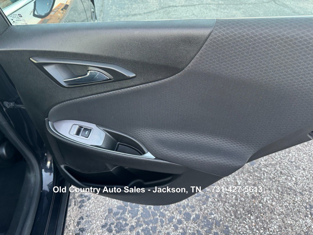 2023 Chevrolet Malibu Image 12