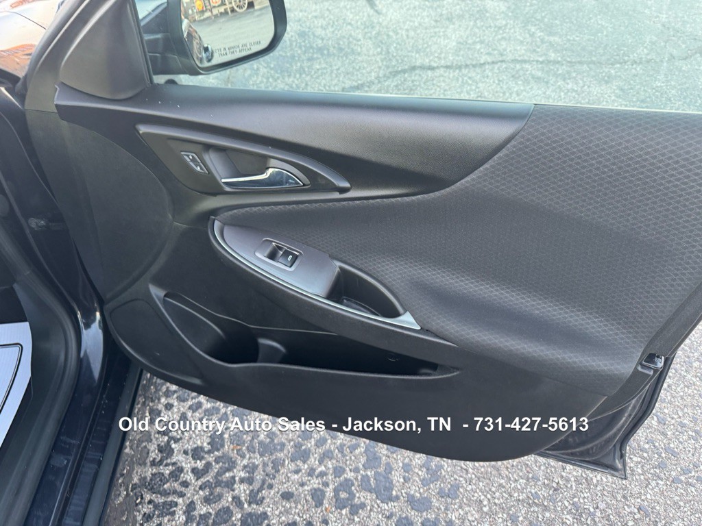 2023 Chevrolet Malibu Image 14