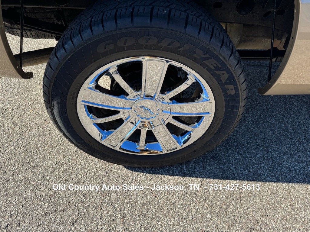 2005 Chevrolet Silverado 1500 Image 16