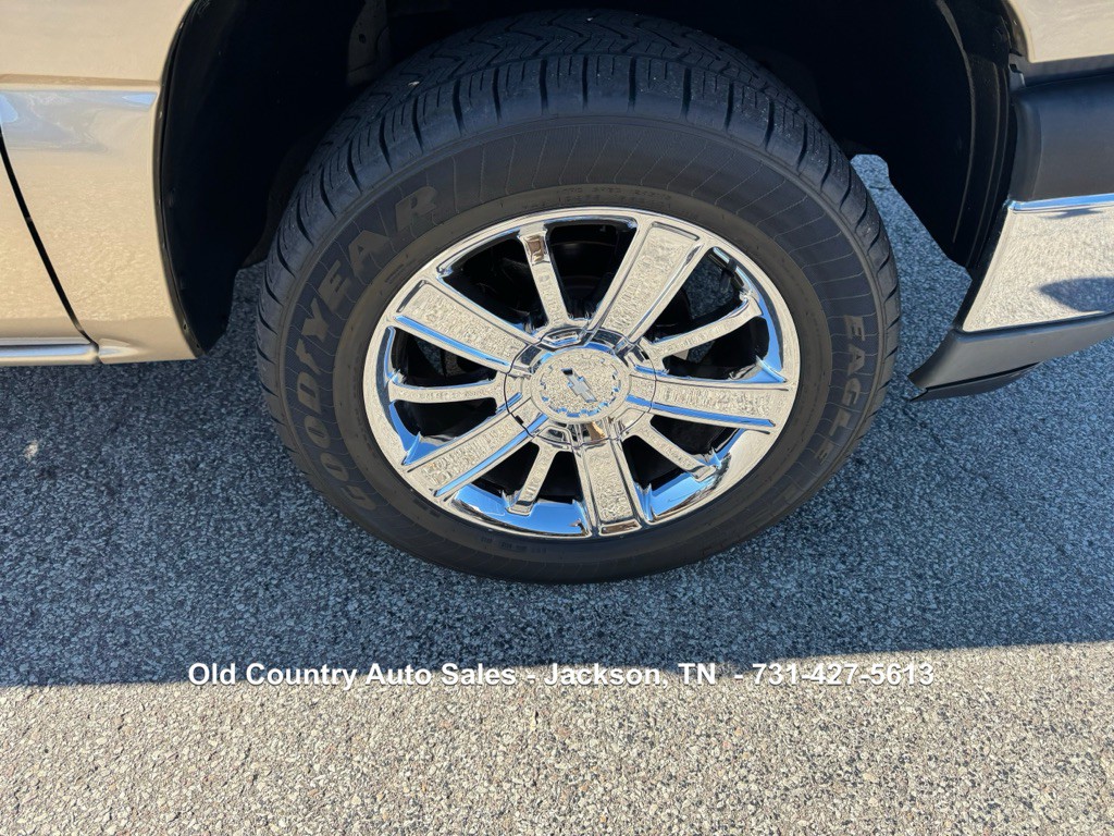 2005 Chevrolet Silverado 1500 Image 17