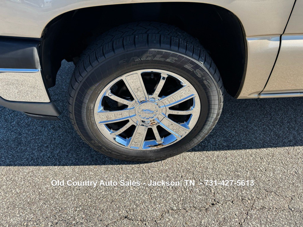 2005 Chevrolet Silverado 1500 Image 18