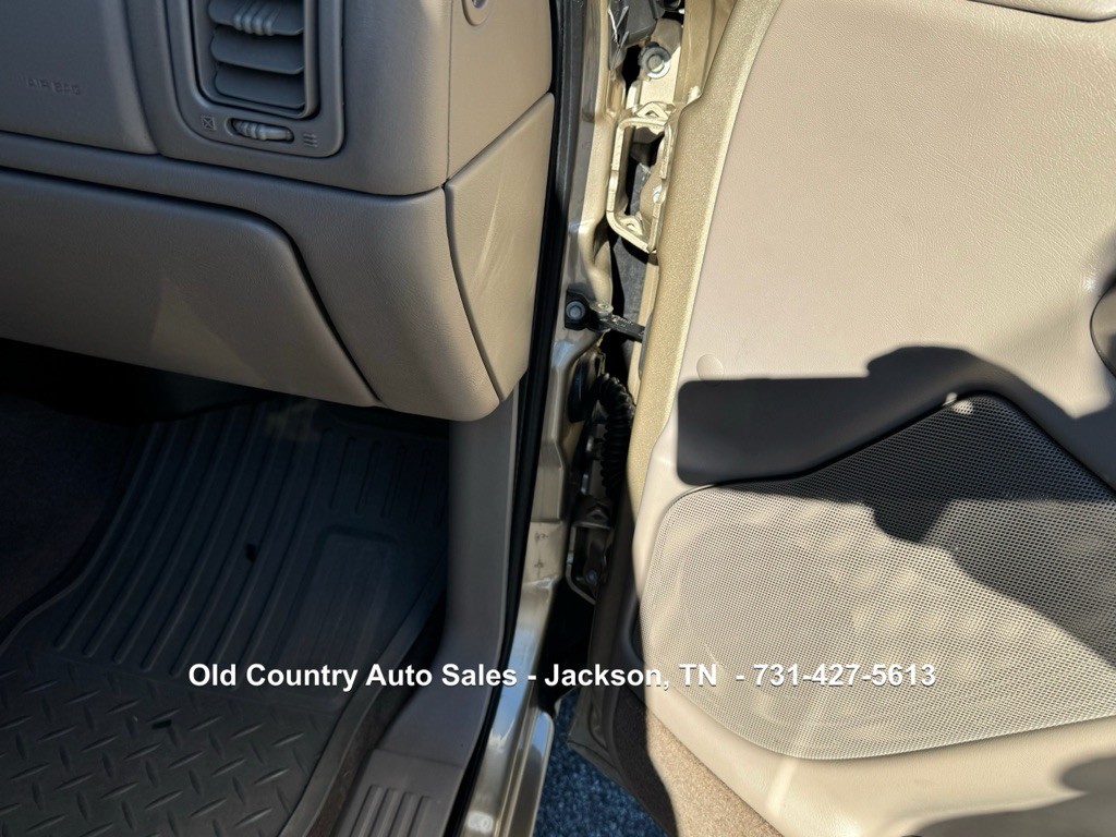 2005 Chevrolet Silverado 1500 Image 38