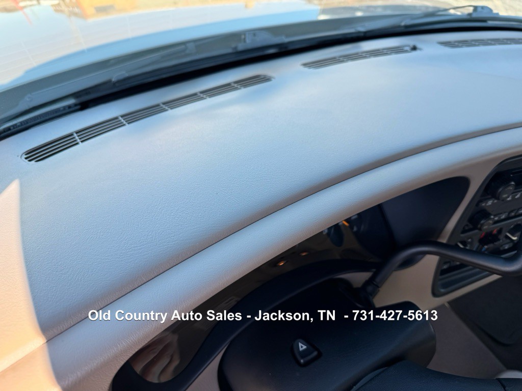 2005 Chevrolet Silverado 1500 Image 47