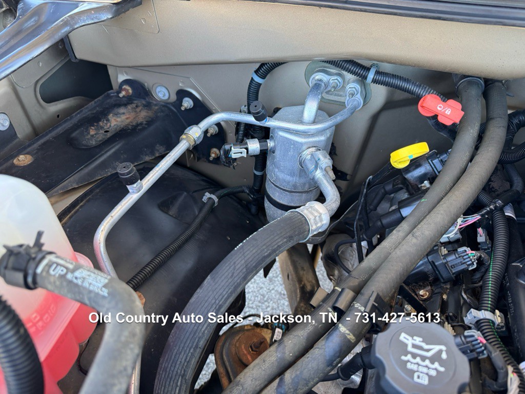 2005 Chevrolet Silverado 1500 Image 83